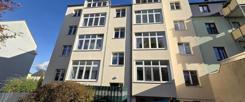 Großzügige 4-Zimmer-Wohnung mit Balkon/ Loggia! - Foto 1