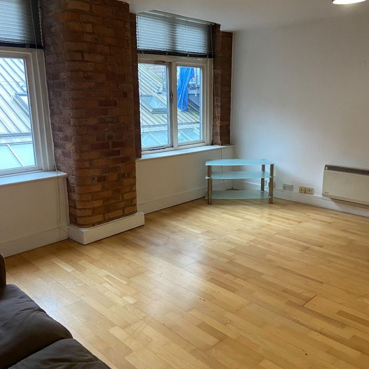 1 Bed Flat, Blackfriars Street, M3 - Photo 1