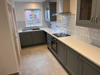 3 bedroom detached house to rent - Photo 3