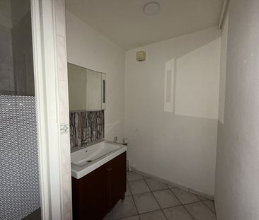 Location Appartement 2 pièces 48m² MOYEUVRE GRANDE 57250 - Photo 4