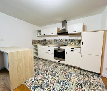 Location Appartement 2 pièces 41m² ORLEANS 45000 - Photo 5