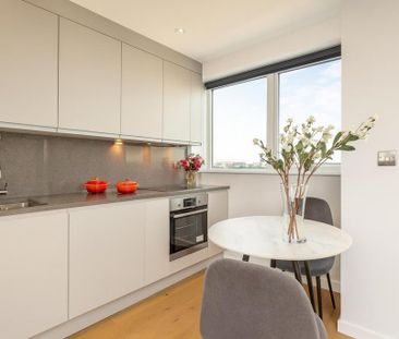 Studio to rent - Photo 2