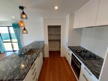 Brand New 4 bedroom Home In Bell Block - Photo 5