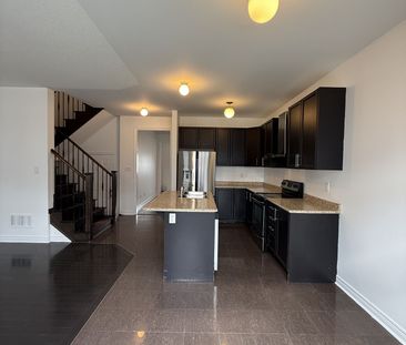 For Lease - 168 Durhamview Crescent, Whitchurch-Stouffville, Ontario - Photo 1