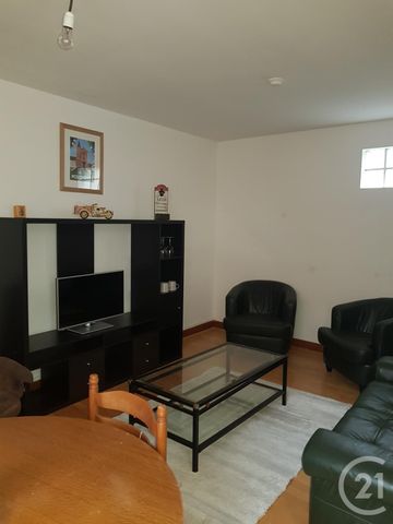 Location Appartement 2 pièces 47m² COULOMMIERS 77120 - Photo 2