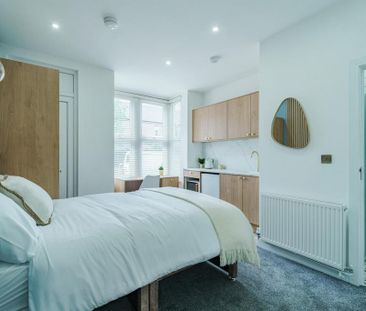 Studio to rent - Photo 5