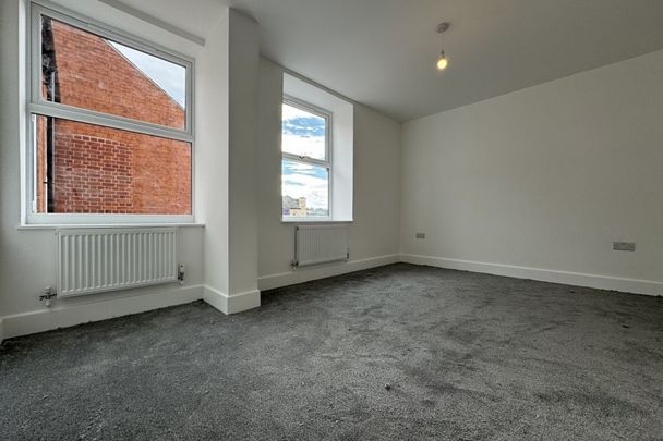 Elmer Street North - Photo 1