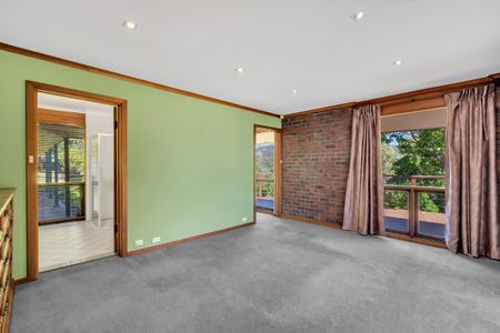 13 McBeath Drive, Skye SA 5072 - Photo 4