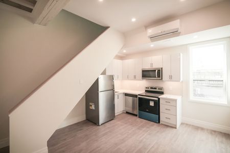 Commercial Hotel Apartments - Photo 3