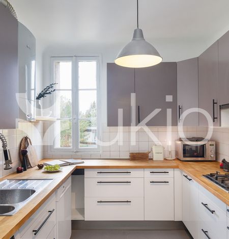 Appartement • Saint James-Delabordère - Photo 2