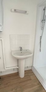 Location Appartement 2 pièces 18m² VALENCIENNES 59300 - Photo 4