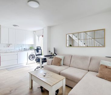 1 bed end of terrace house to rent in Hawthorne Crescent, West Dray... - Photo 3