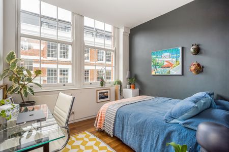 2 Bed Flat, Ironmonger Row, EC1V - Photo 5