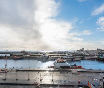 Waveney Road, Lowestoft - Photo 1