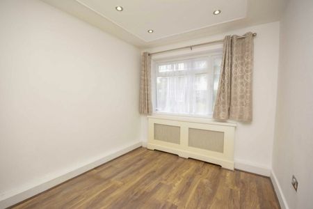 Parkfield Close, HA8, London - Photo 2