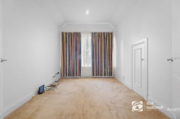 32 First Avenue, 3101, Kew Vic - Photo 1