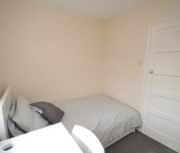 3 bedroom house share to rent - Photo 4