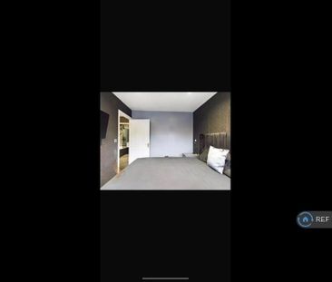 4 bedroom detached house to rent - Photo 6
