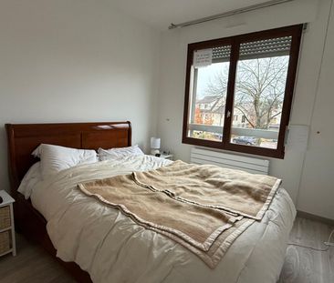 Location Appartement 3 pièces 68m² - Photo 3