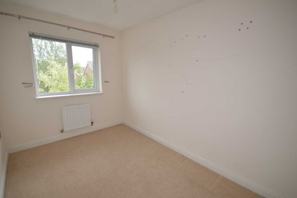 Bryce Close, Bromborough - Photo 1