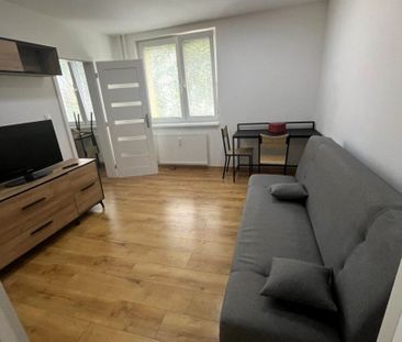 2 - izb. byt na prenájom v Humennom – kompletne zariadený, 550 € vráta – Fotografia 5