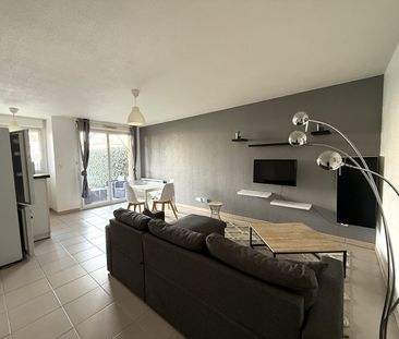 Location Appartement 2 pièces 43m² - Photo 3