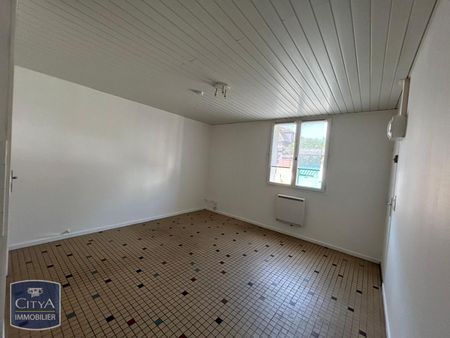 Location Appartement 1 pièce 22m² BEAUVAIS 60000 - Photo 3