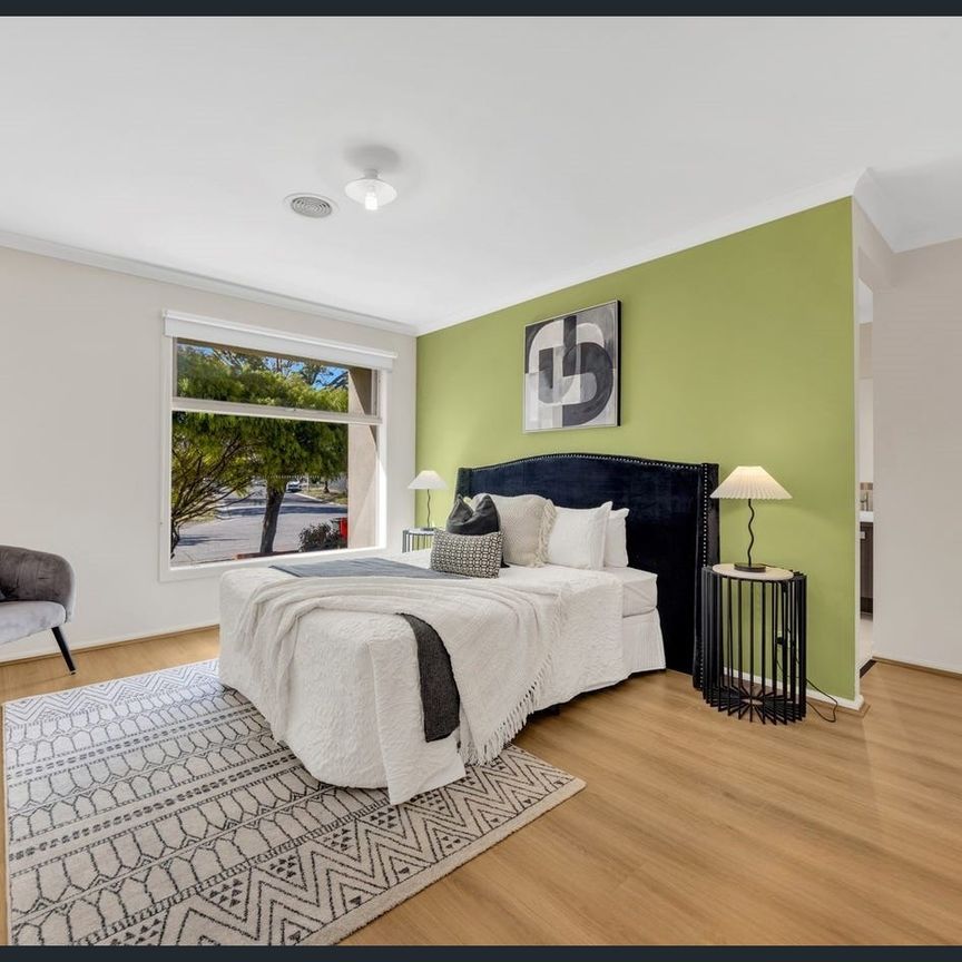 Spacious Five-Bedroom Haven in a Prized Truganina Pocket! APPLICATIONS NOW OPEN - Photo 1