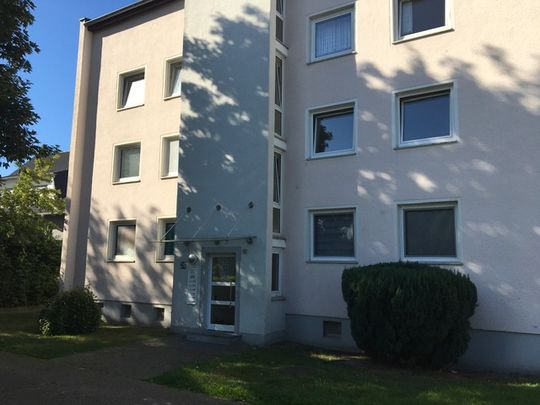 Wohnen im Herzen von Bergkamen, schöne 3 Zimmer Wohnung frei - Photo 1