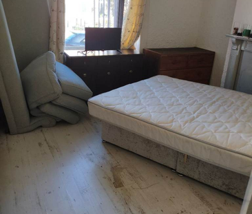 2 bedroom house share to rent - Photo 6