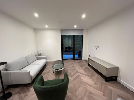 2 bedroom, 2 bathroom apartment to rent in Merino Gardens, E1W - Photo 1