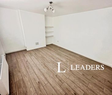 3 bedroom house to rent Anson Road, ST3 - Photo 4