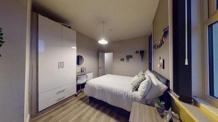 5 bedroom flat to rent - Photo 2