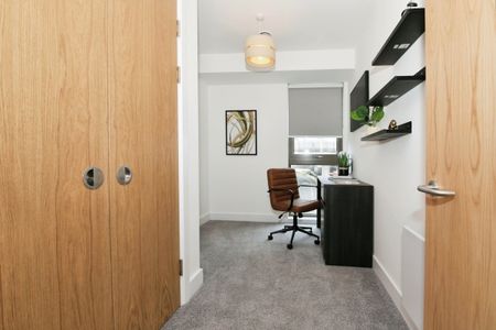 3 bedroom apartment to rent - Photo 3