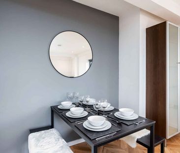 7 Bed Penthouse - Photo 3