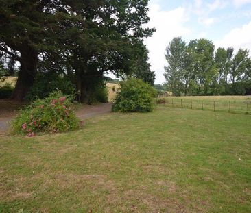 4 bedroom detached house to rent - Photo 3