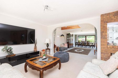 3 bedroom bungalow to rent - Photo 4