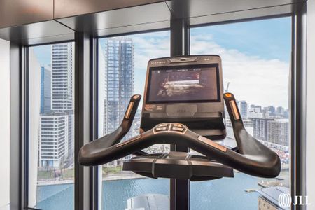 Amory Tower, Marsh Wall E14 - Photo 5