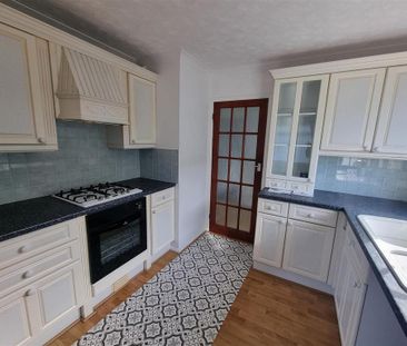 2 bedroom detached bungalow to rent - Photo 6