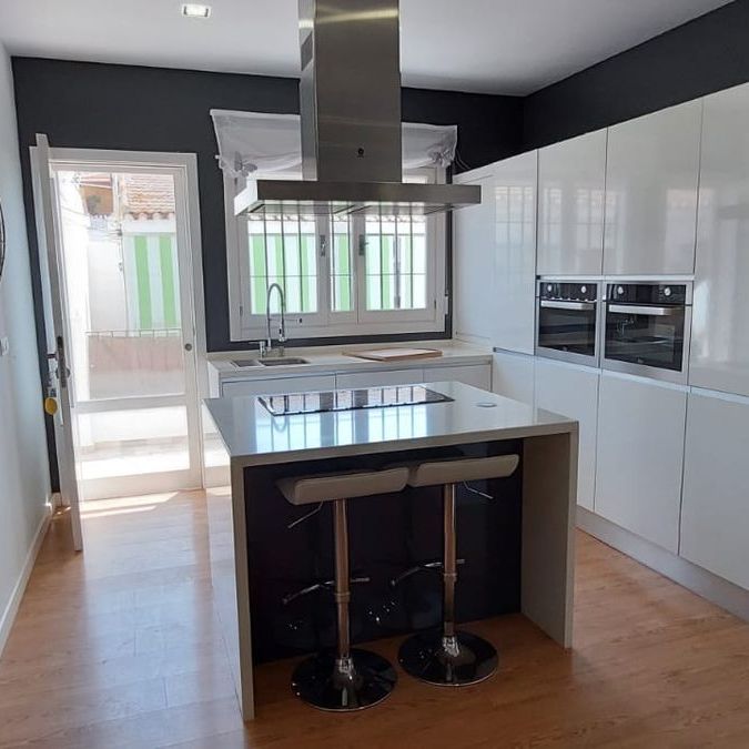 Alquiler de piso en Campanillas - Photo 1