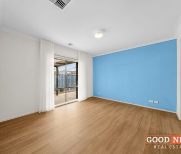 Prime Family Home - Walk to Riverdale Shopping Centre - Photo 1