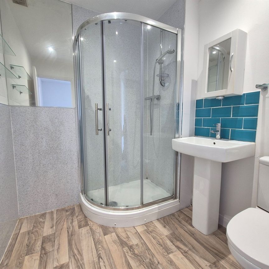 Teal Road, Minehead - Photo 1