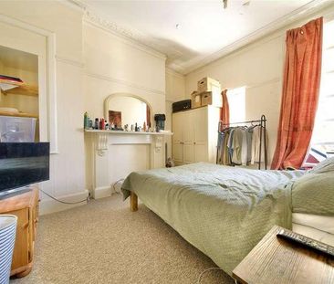 Lansdowne Square, Weymouth, DT4 - Photo 4