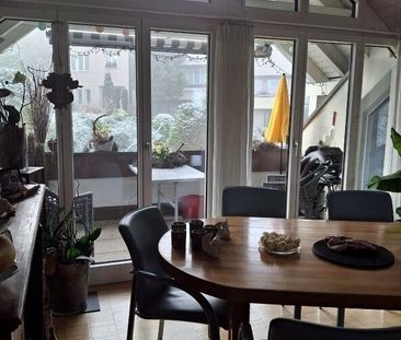 APPARTEMENT 21/2 PIÈCES MANSARDÉ À EBMATINGEN (ZH), MEUBLÉ, TEMPORAIRE - Foto 4