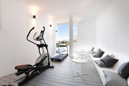 7 room luxury Villa for rent in Marbella, Spain - Photo 3