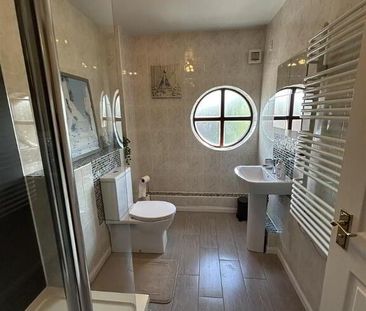 17 Ravenhill Reach, Belfast, BT8 8RA - Photo 3