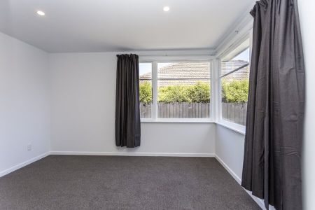 Newly renovated 7 bedroom student accommodation! - Photo 5