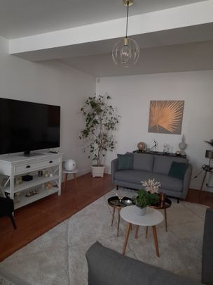 BORDEAUX CROIX BLANCHE - Rue ERNEST RENAN - Maison 5 chambres avec Jardin - Photo 1