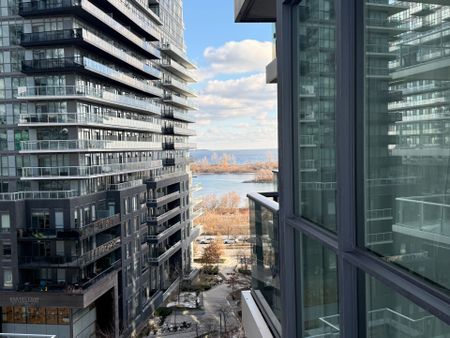 For Lease - 60 Annie Craig Drive Unit# 809, Toronto, Ontario - Photo 2