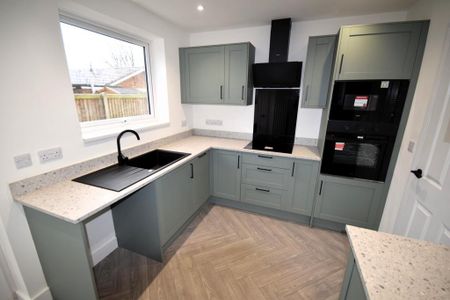 2 bedroom bungalow to rent - Photo 4